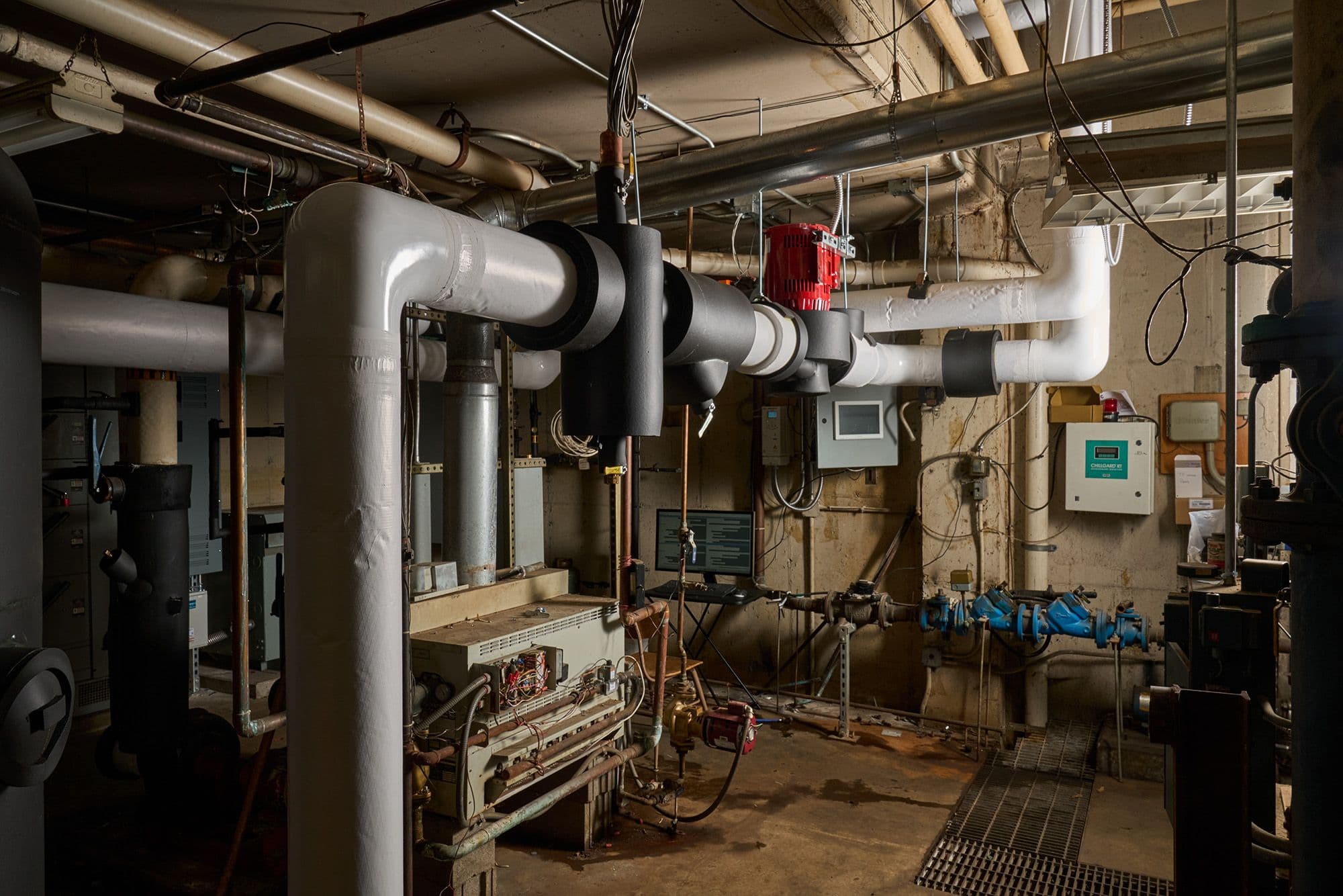 e-chiller interior connections
